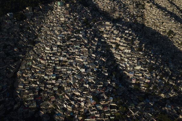 Cảnh từ trên không của khu vực Jalouise ở Port-au-Prince, Haiti - Sputnik Việt Nam