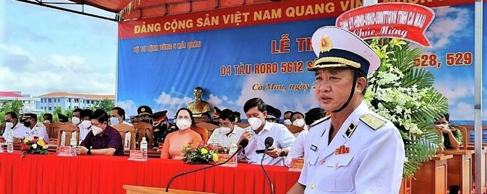 Chuẩn Đô đốc Nguyễn Duy Tỷ, Tư lệnh Vùng 5 Hải quân phát biểu trong buổi lễ
 - Sputnik Việt Nam, 1920, 22.10.2021