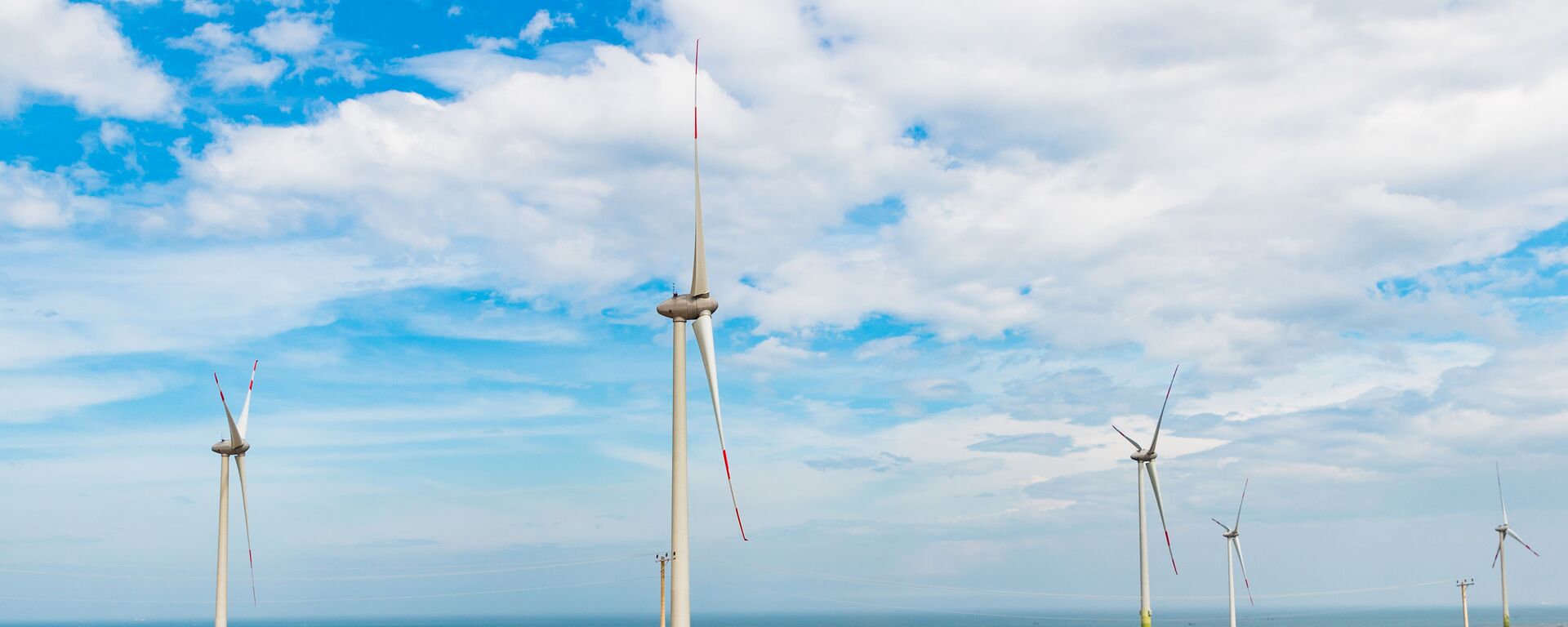 Turbine gió ở Phan Rang, Việt Nam - Sputnik Việt Nam, 1920, 26.11.2023