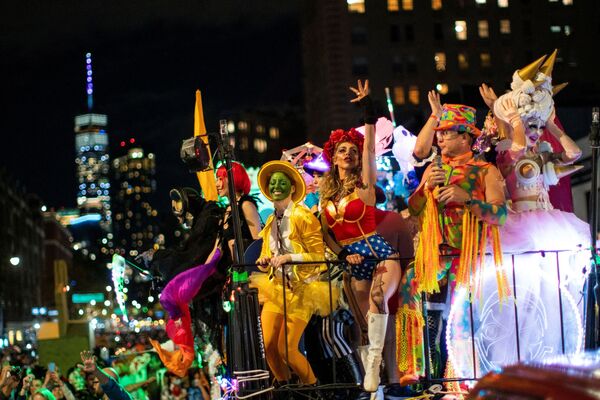 Lễ diễu hành Halloween ở New York - Sputnik Việt Nam