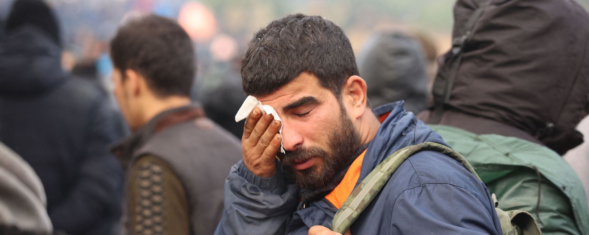 Лагерь нелегальных мигрантов на белорусско-польской границе - Sputnik Việt Nam, 1920, 12.11.2021