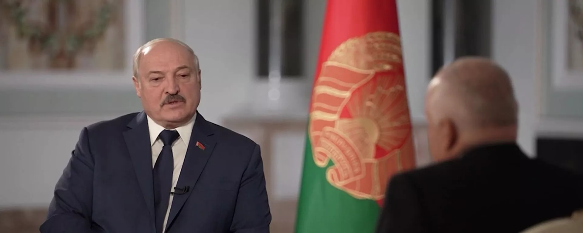 Alexander Lukashenko trong một cuộc phỏng vấn với Dmitry Kiselev Alexander Lukashenko trong một cuộc phỏng vấn với Dmitry Kiselev - Sputnik Việt Nam, 1920, 30.11.2021