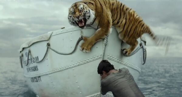 Cảnh trong phim Cuộc đời của Pi (Life of Pi) (2012). Đây là câu chuyện về cậu bé Pi - con trai ông chủ một vườn thú ở Ấn Độ. Do số phận trớ trêu, gia đình anh buộc phải di cư từ Ấn Độ đến Canada. Trong chuyến đi, tàu bị đắm, chỉ còn Pi trên thuyền cùng với con hổ Bengal, linh cẩu, ngựa vằn và đười ươi. - Sputnik Việt Nam