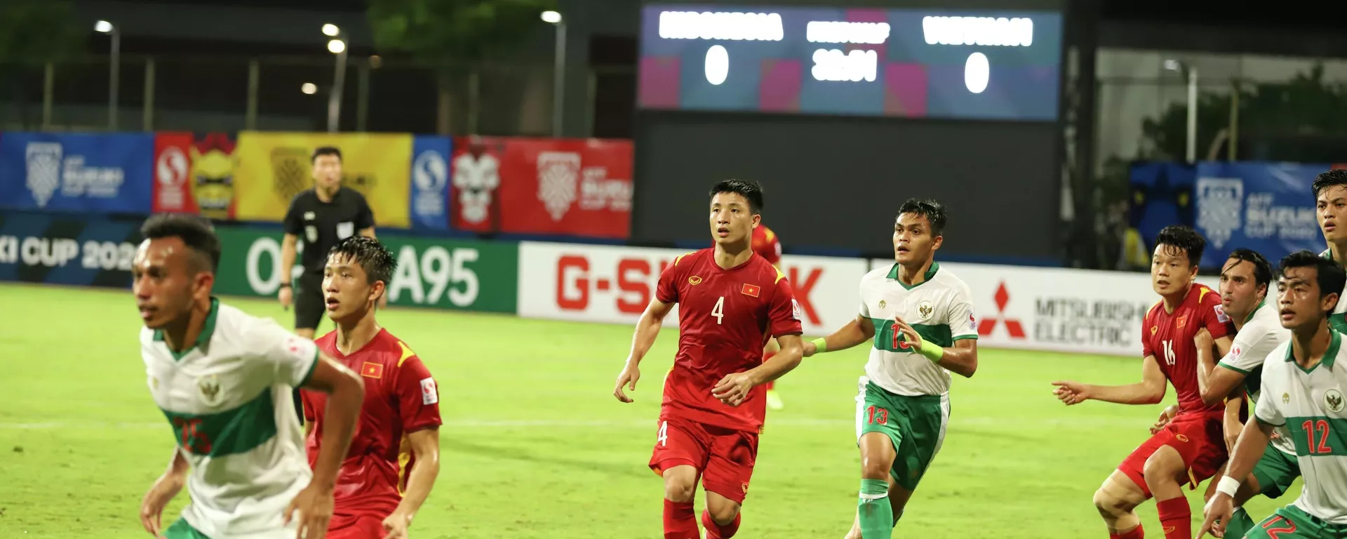 Tỷ số hòa 0-0 được giữ nguyên đết hết trận đấu Tỷ số hòa 0-0 được giữ nguyên đết hết trận đấu - Sputnik Việt Nam, 1920, 16.12.2021