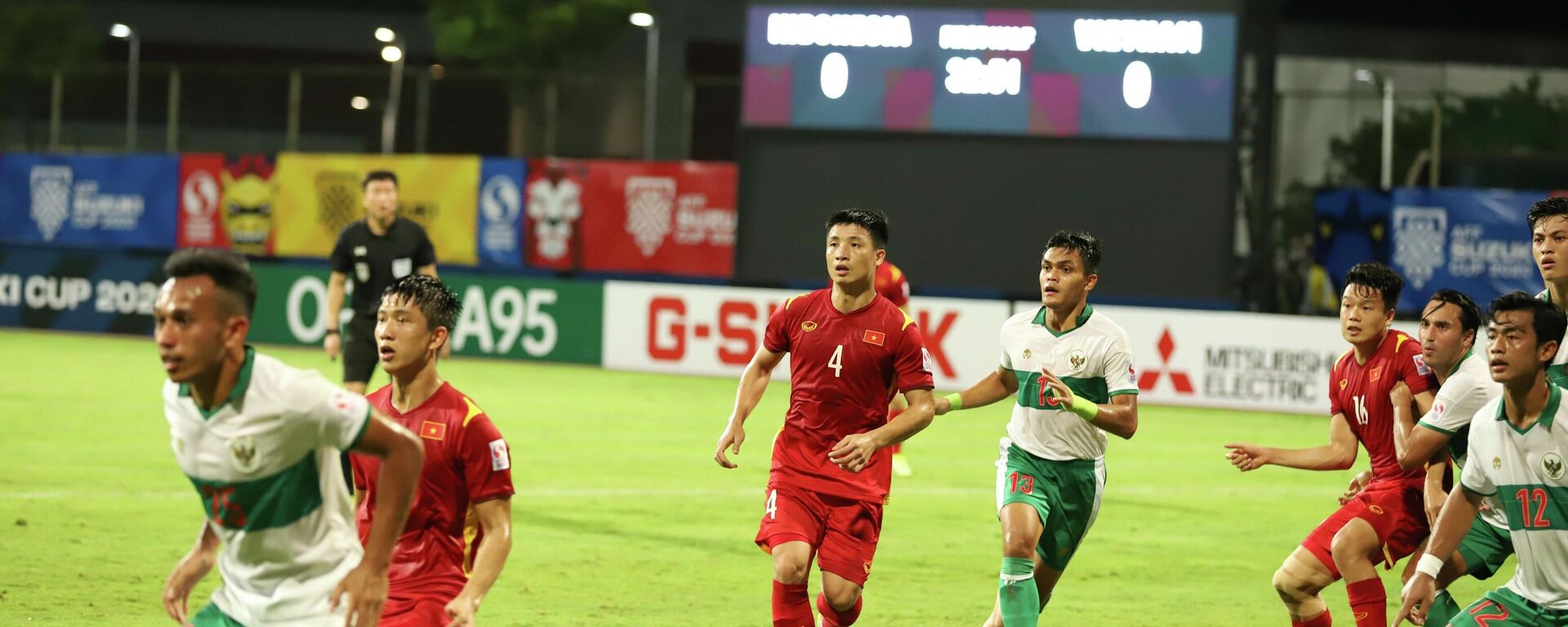 Tỷ số hòa 0-0 được giữ nguyên đết hết trận đấu - Sputnik Việt Nam, 1920, 16.12.2021