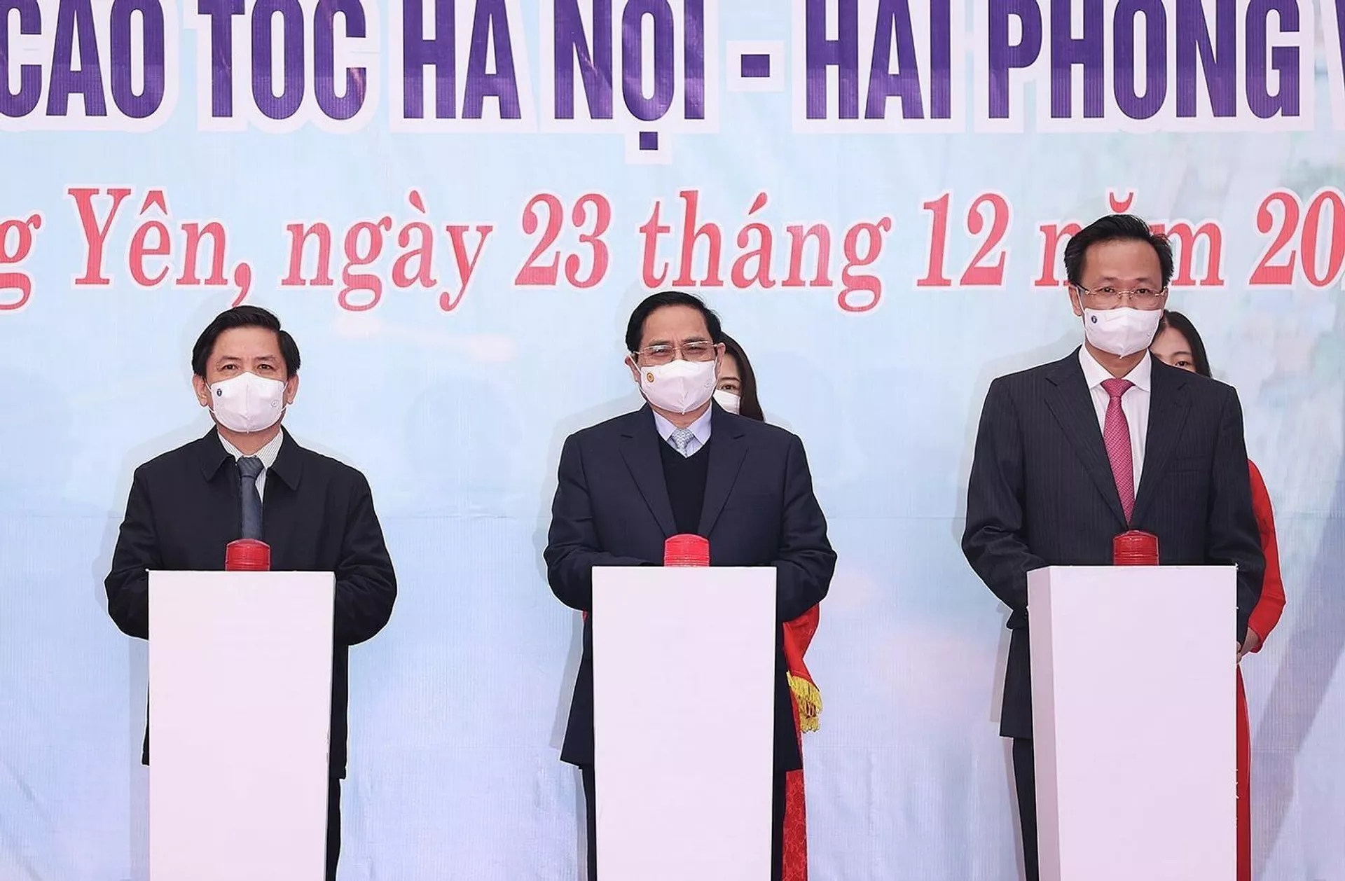 Thủ tướng Phạm Minh Chính dự Lễ khởi công các dự án giao thông trọng điểm tại Hưng Yên Thủ tướng Phạm Minh Chính dự Lễ khởi công các dự án giao thông trọng điểm tại Hưng Yên - Sputnik Việt Nam, 1920, 23.12.2021