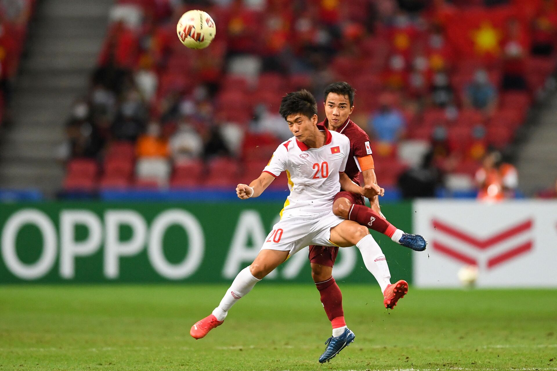 Trận đấu bóng đá giữa đội tuyển Việt Nam và Thái Lan tại AFF Suzuki Cup 2020 - Sputnik Việt Nam, 1920, 26.12.2021