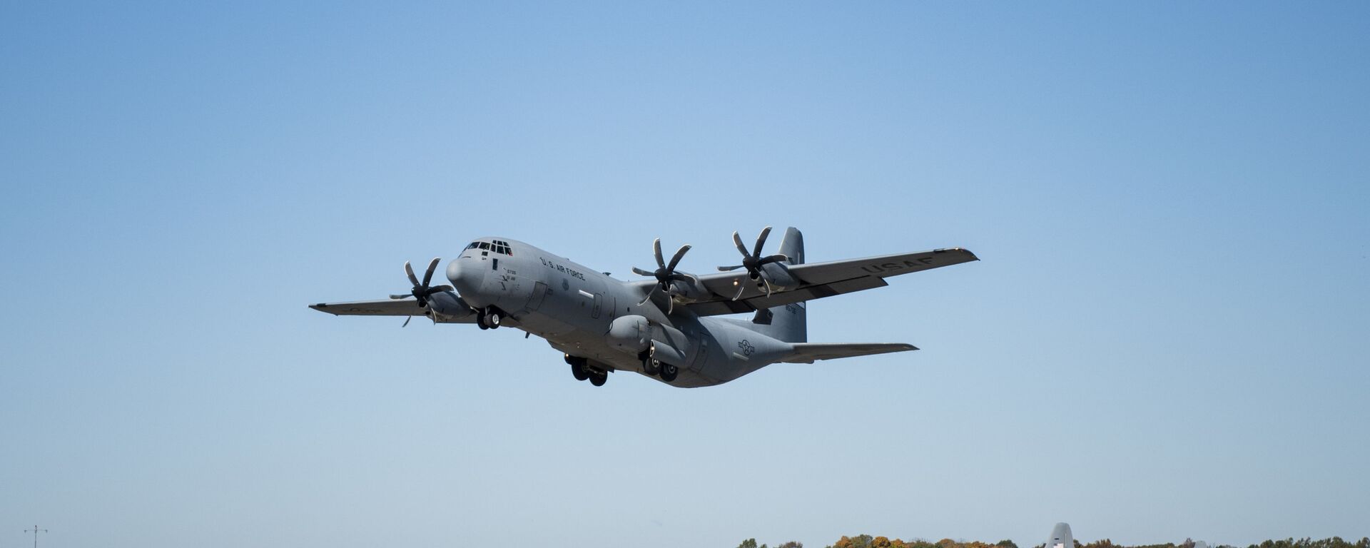 Máy bay vận tải quân sự Mỹ C-130J Super Hercules - Sputnik Việt Nam, 1920, 03.06.2022