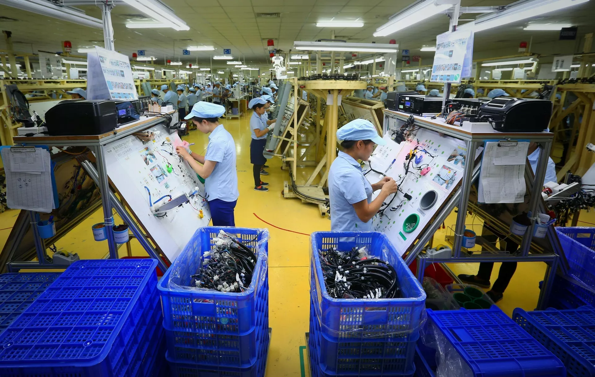 Sản xuất linh kiện điện tử tại Công ty TNHH Điện - Điện tử Mê Trần Vĩnh Phúc Sản xuất linh kiện điện tử tại Công ty TNHH Điện - Điện tử Mê Trần Vĩnh Phúc - Sputnik Việt Nam, 1920, 25.01.2022