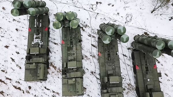 Hệ thống tên lửa phòng không S-400 Triumph trong cuộc tập trận chung Nga-Belarus Allied Resolve - Sputnik Việt Nam