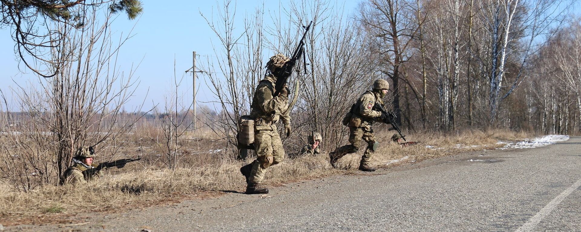 Quân đội Ukraina trong cuộc tập trận - Sputnik Việt Nam, 1920, 25.02.2022