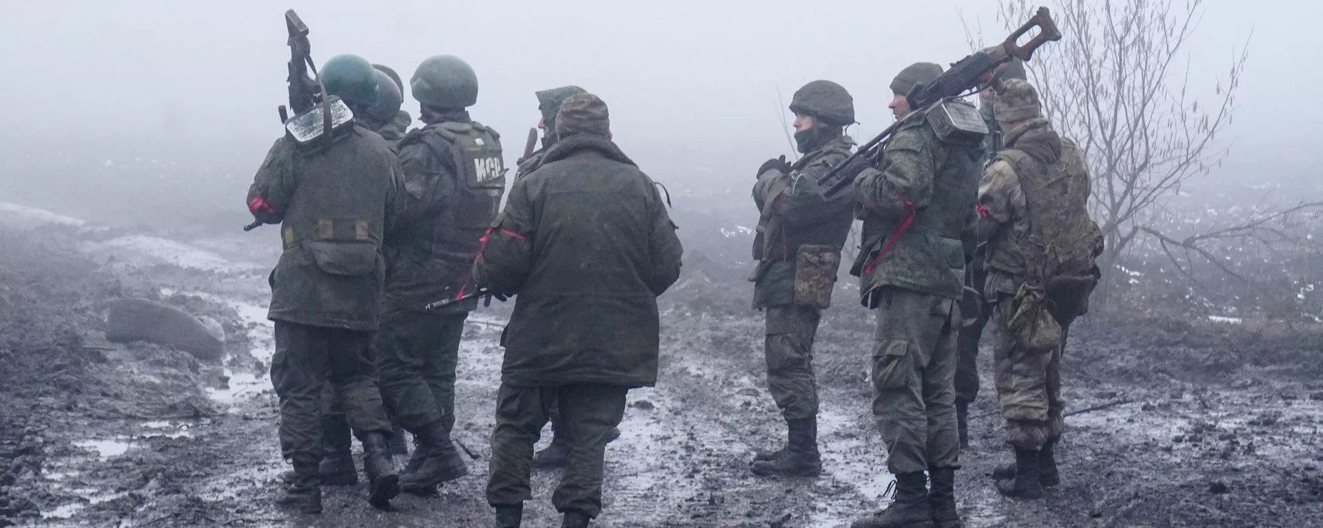Quân nhân của lực lượng dân quân nhân dân của DNR thực hiện cuộc truy quét Volnovakha. - Sputnik Việt Nam, 1920, 03.03.2022