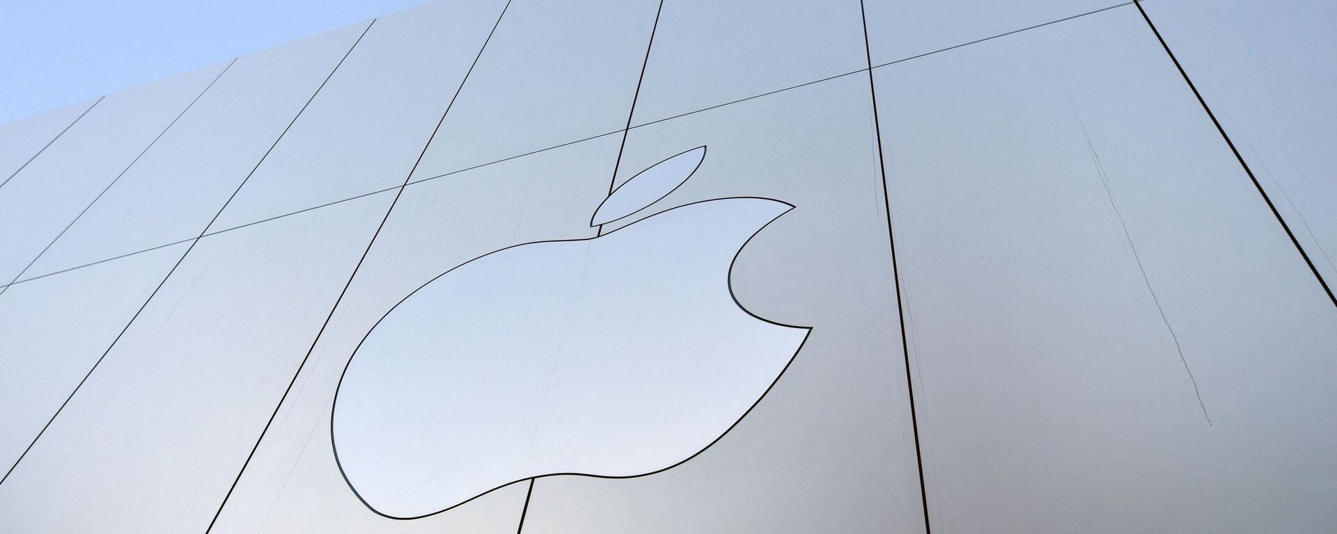 Apple - Sputnik Việt Nam, 1920, 03.03.2022