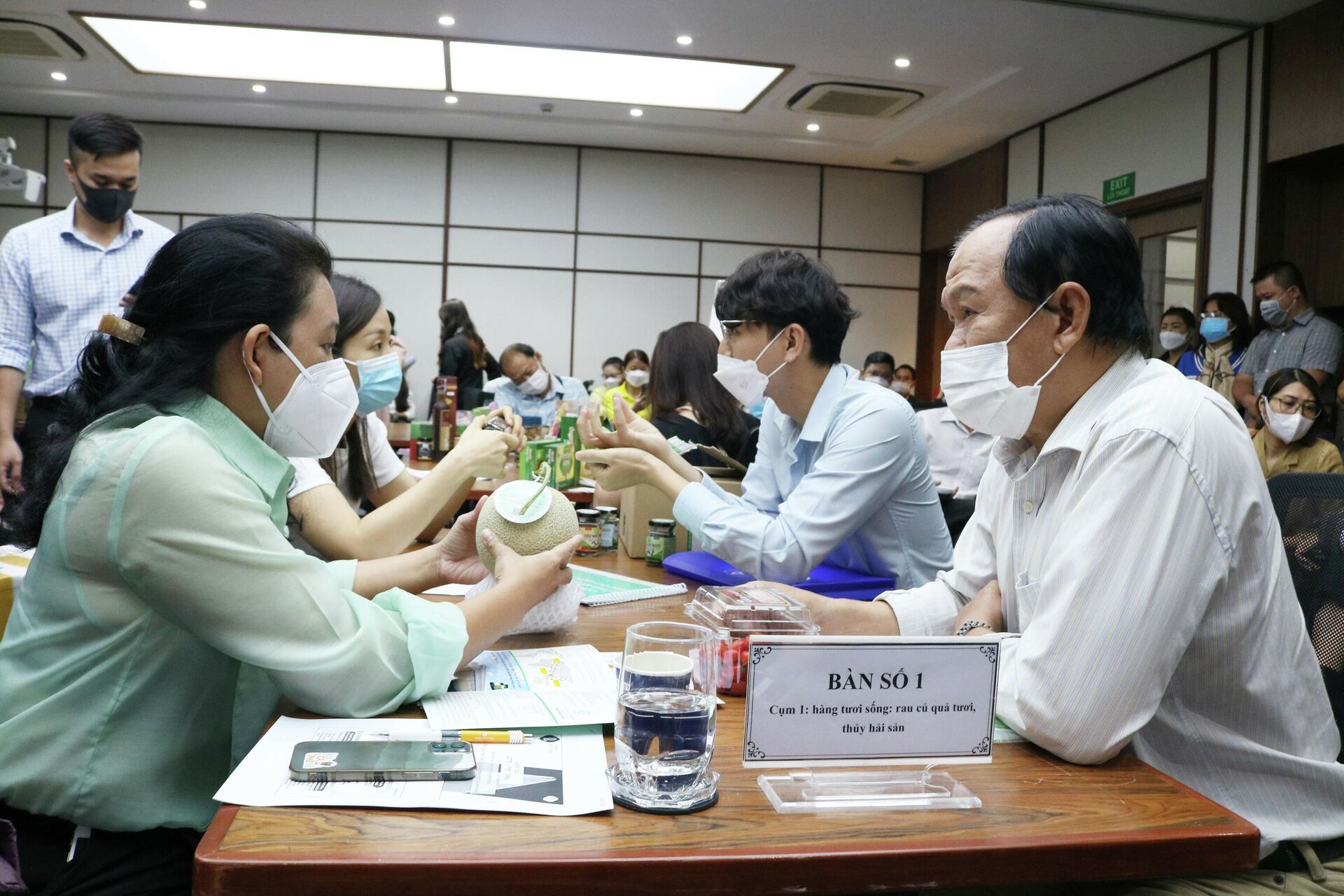 Hỗ trợ doanh nghiệp đưa hàng vào hệ thống siêu thị LOTTE Mart - Sputnik Việt Nam, 1920, 04.03.2022