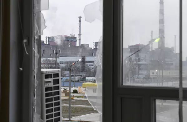 Nhà máy điện hạt nhân Zaporozhye, nằm trong vùng thảo nguyên bên bờ hồ chứa Kakhovka ở thành phố Energodar Nhà máy điện hạt nhân Zaporozhye, nằm trong vùng thảo nguyên bên bờ hồ chứa Kakhovka ở thành phố Energodar - Sputnik Việt Nam