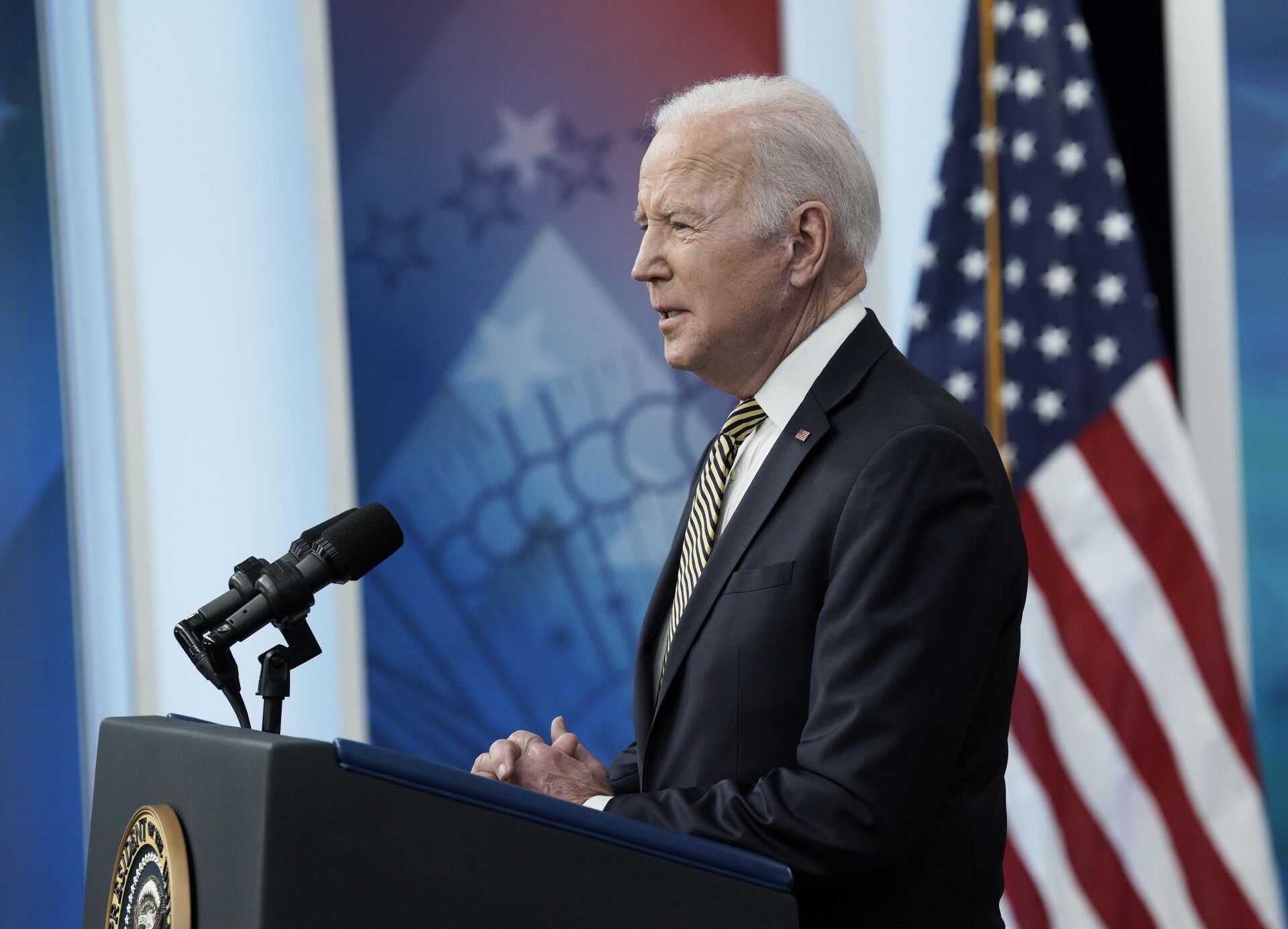 Tuyên bố của Joe Biden về tình hình ở Ukraina - Sputnik Việt Nam, 1920, 22.04.2022