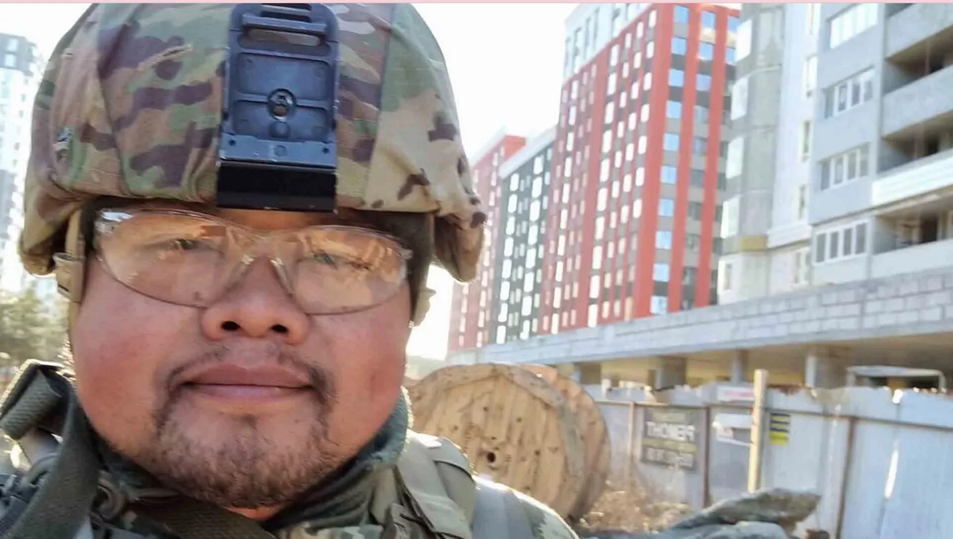 Lê Hiếu là lính đánh thuê nước ngoài tham chiến ở Ukraina Lê Hiếu là lính đánh thuê nước ngoài tham chiến ở Ukraina - Sputnik Việt Nam, 1920, 28.03.2022