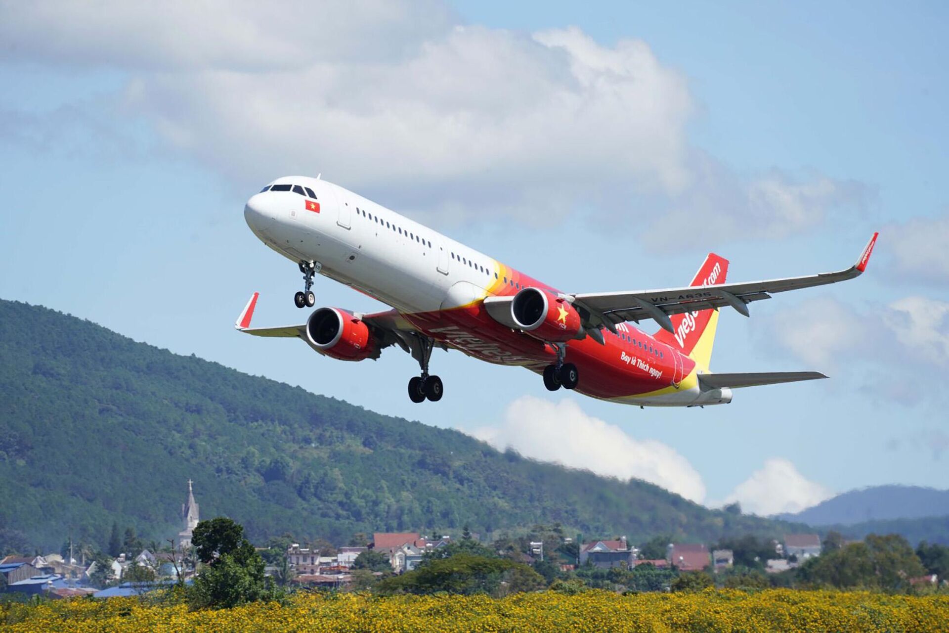 Hãng hàng không Vietjet Air  - Sputnik Việt Nam, 1920, 01.04.2022