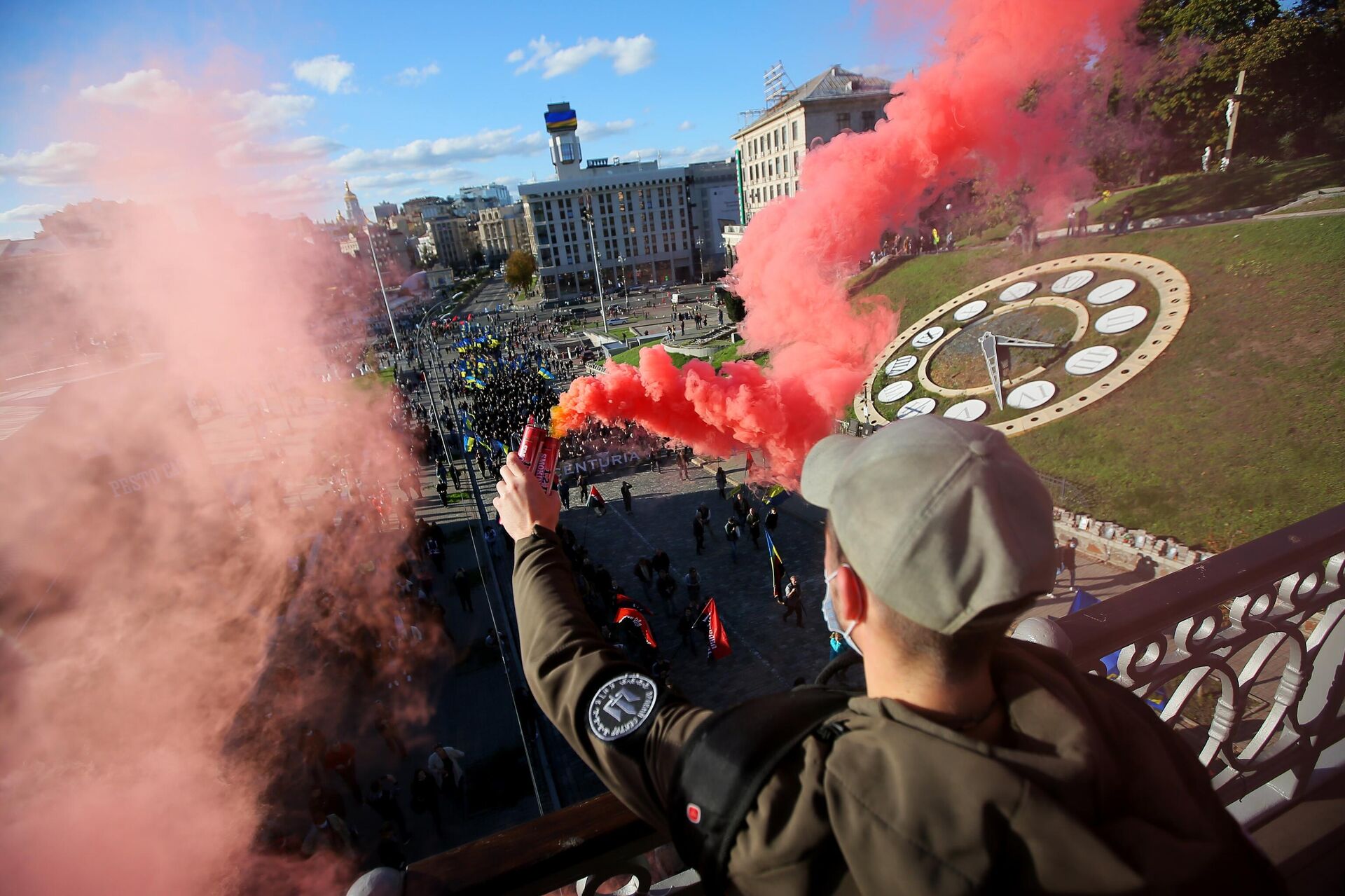 Những người tham gia tuần hành của những người theo chủ nghĩa dân tộc ở Kiev nhân kỷ niệm ngày thành lập Quân đội nổi dậy Ukraina - Sputnik Việt Nam, 1920, 07.05.2022