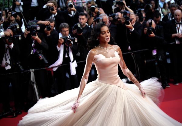 Người mẫu Winnie Harlow tại Liên hoan phim Quốc tế Cannes lần thứ 75, Pháp. - Sputnik Việt Nam