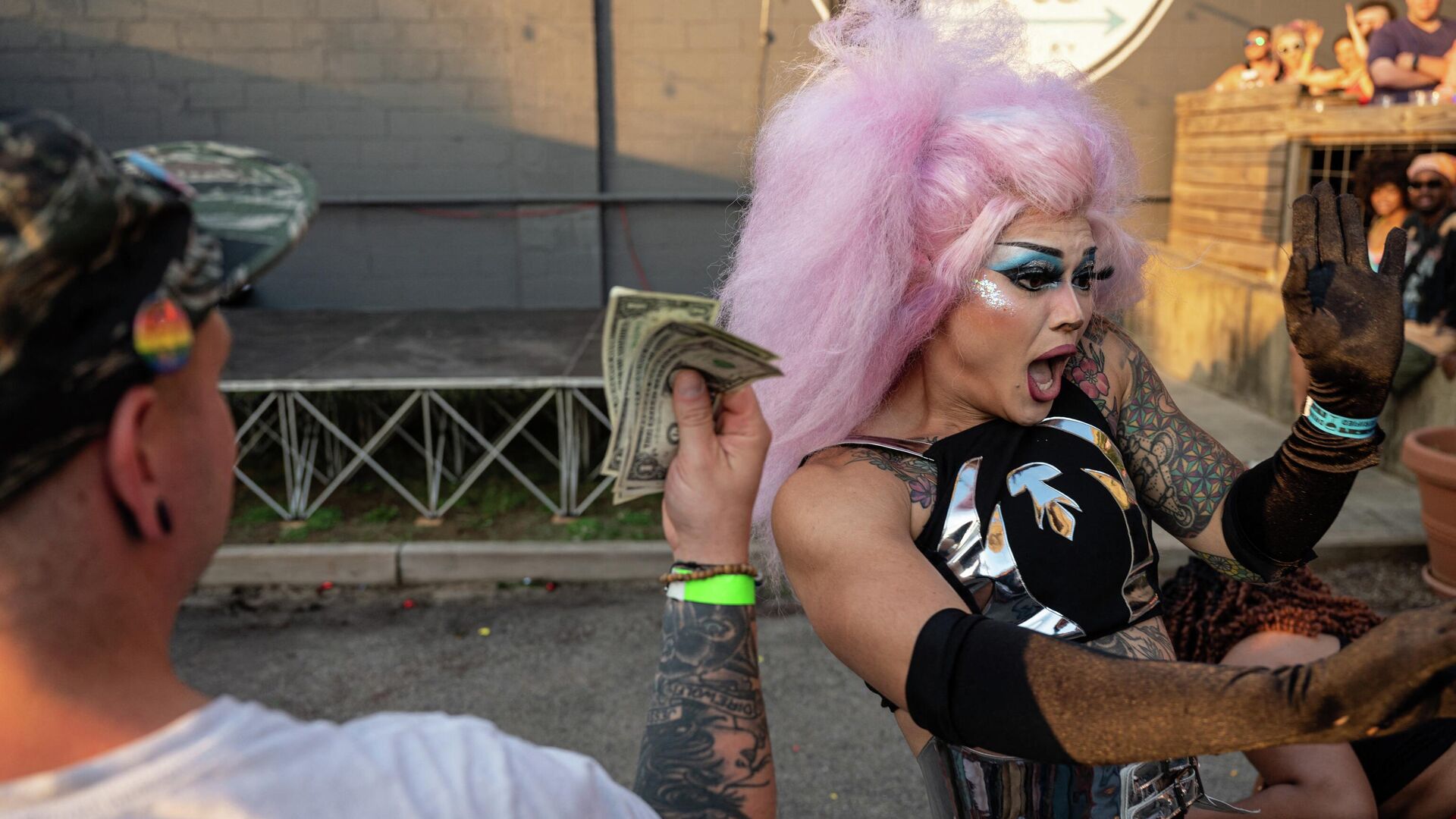 Các thành viên Drag Show ở Hoa Kỳ. Ảnh lưu trữ. - Sputnik Việt Nam, 1920, 06.06.2022