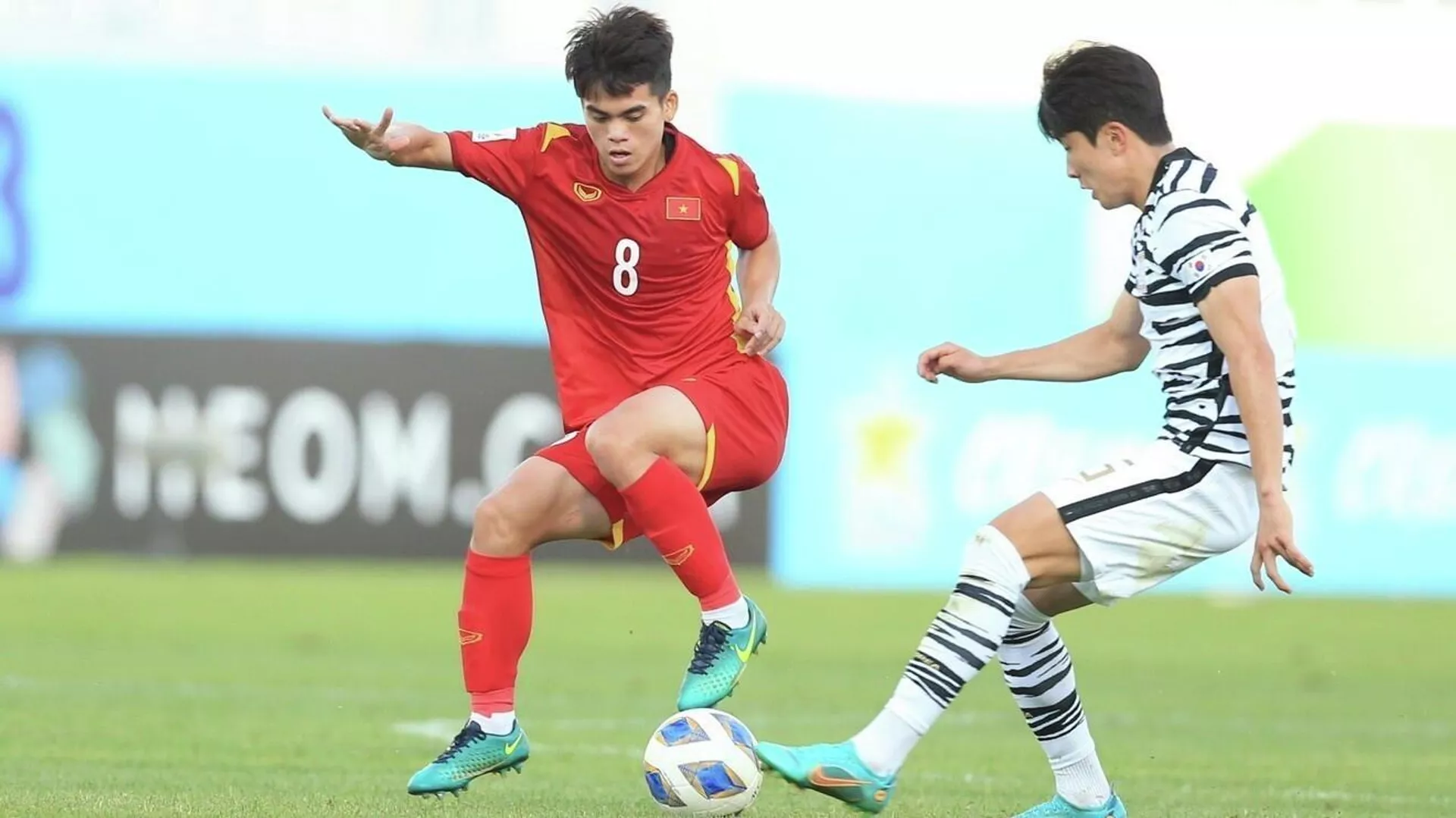 VCK U23 châu Á 2022: Đội tuyển U23 Việt Nam xuất sắc cầm hòa Đội tuyển U23 Hàn Quốc với tỷ số 1-1 VCK U23 châu Á 2022: Đội tuyển U23 Việt Nam xuất sắc cầm hòa Đội tuyển U23 Hàn Quốc với tỷ số 1-1 - Sputnik Việt Nam, 1920, 06.06.2022