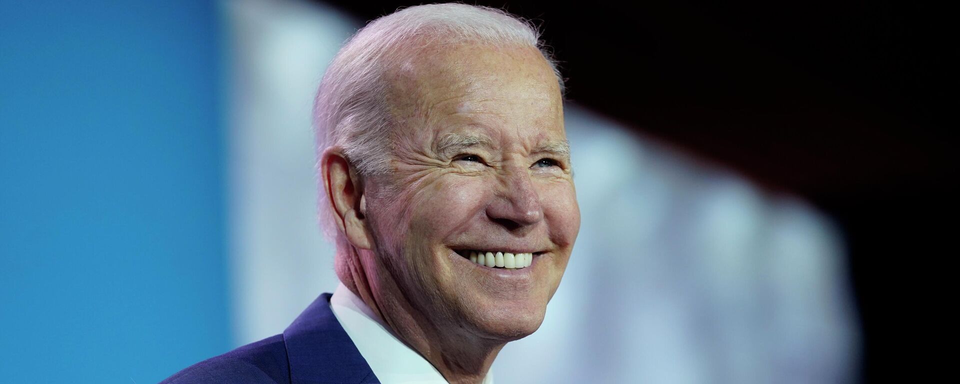 Tổng thống Joe Biden phát biểu tại Hội nghị thượng đỉnh Giám đốc điều hành Châu Mỹ lần thứ IV, Thứ Năm, ngày 9 tháng 6 năm 2022, tại Los Angeles. - Sputnik Việt Nam, 1920, 10.06.2022