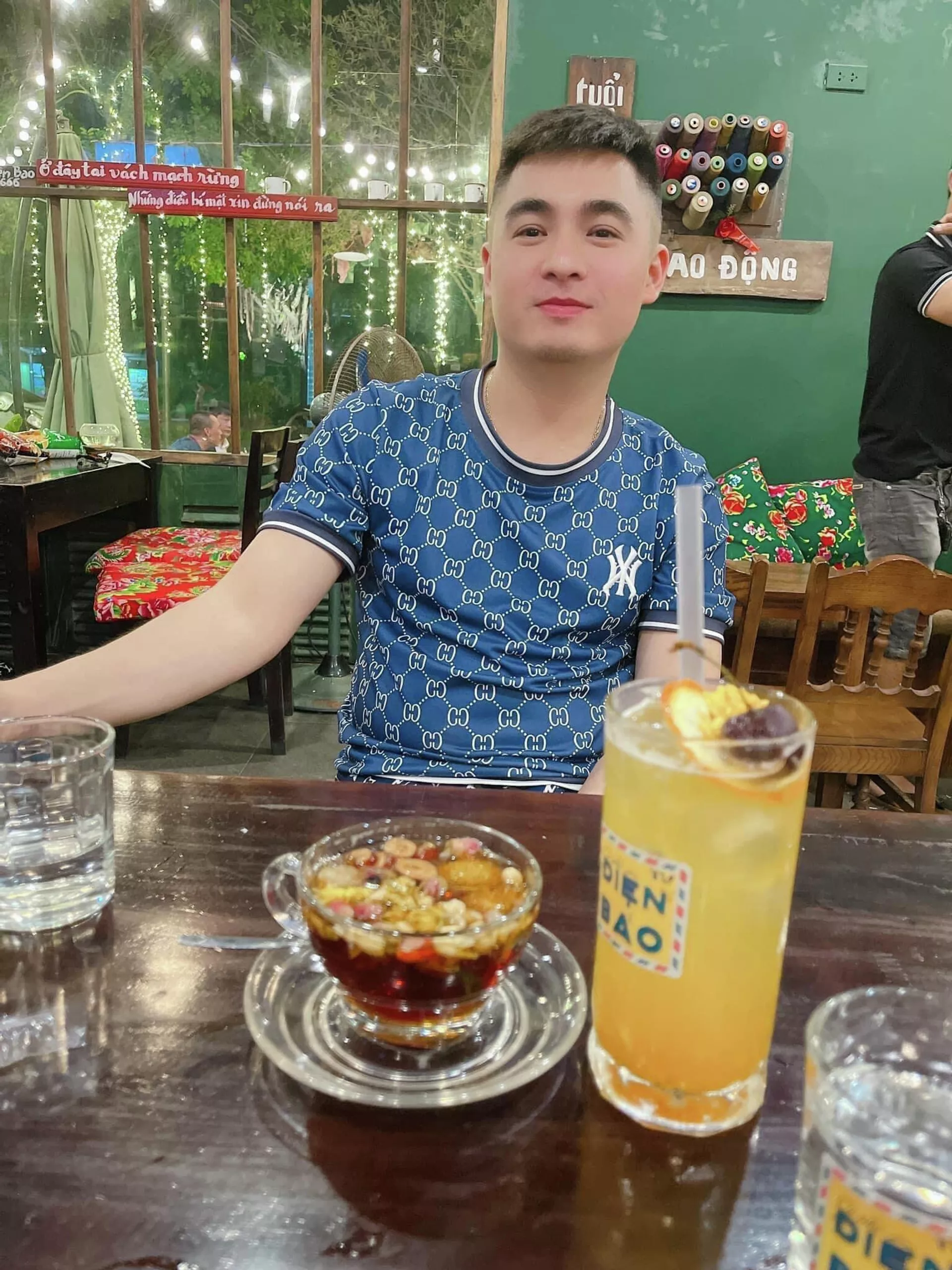 Anh Hưng mất tích 4 ngày nay, hiện gia đình chưa liên lạc được. Anh Hưng mất tích 4 ngày nay, hiện gia đình chưa liên lạc được. - Sputnik Việt Nam, 1920, 24.06.2022