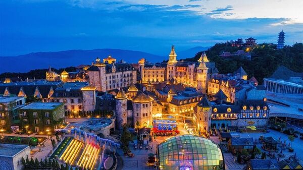 Công viên giải trí Sun World Ba Na Hills tại Đà Nẵng, Việt Nam - Sputnik Việt Nam