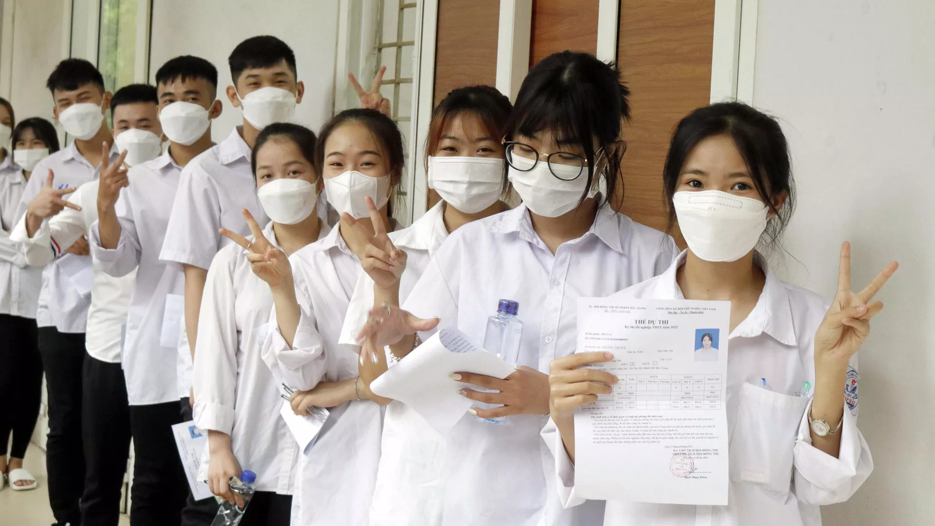 Kỳ thi tốt nghiệp THPT 2022: Hơn 20.600 thí sinh Bắc Giang bước vào môn thi đầu tiên - Sputnik Việt Nam, 1920, 07.07.2022