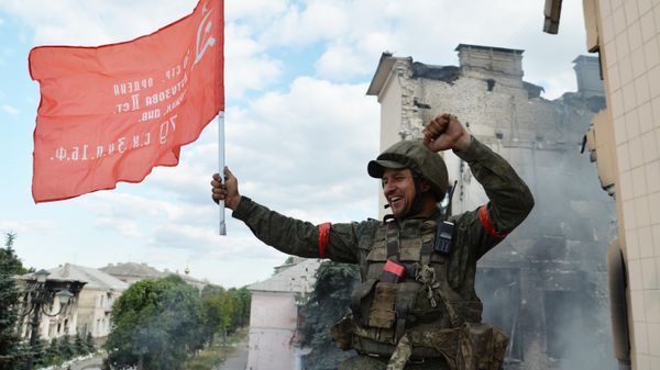Các lực lượng đồng minh của Nga và LNR đã giải phóng Lisichansk - Sputnik Việt Nam
