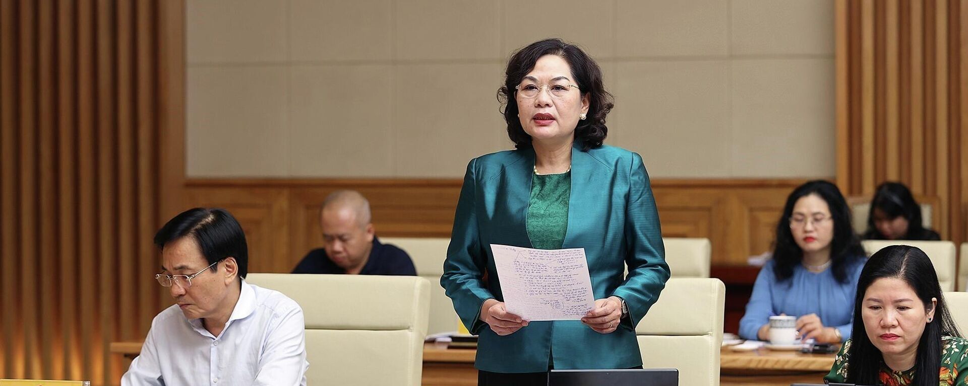 Thủ tướng Phạm Minh Chính chủ trì buổi làm việc lấy ý kiến hoàn thiện Đề án ổn định kinh tế vĩ mô - Sputnik Việt Nam, 1920, 01.08.2022