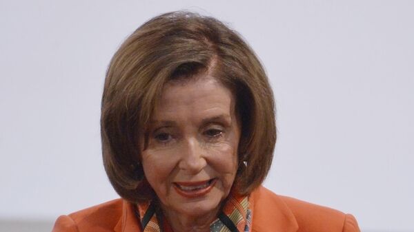 Chủ tịch Hạ viện Nancy Pelosi, - Sputnik Việt Nam