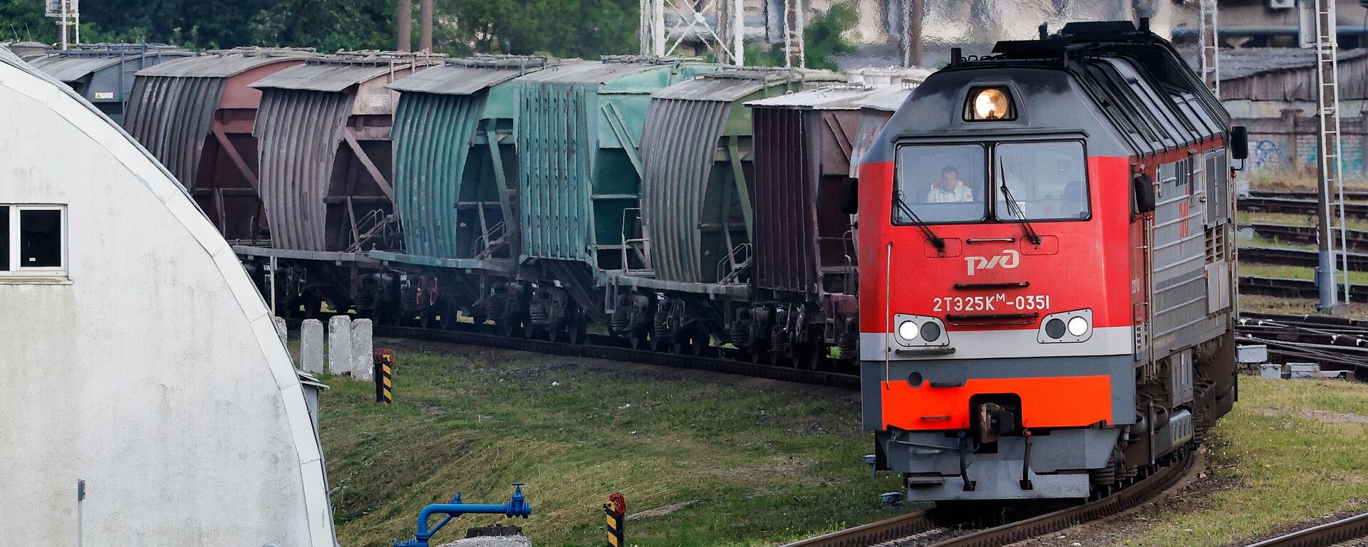 Chuyến tàu đầu tiên bằng xi măng đến Kaliningrad qua Lithuania - Sputnik Việt Nam, 1920, 18.08.2022