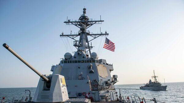 Tàu khu trục USS Forrest Sherman (DDG 98) của Hải quân Hoa Kỳ - Sputnik Việt Nam