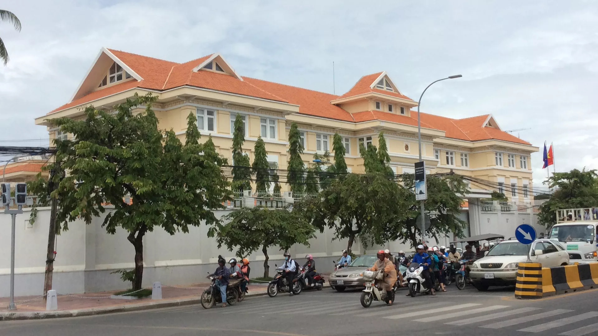 Lãnh sự quán Việt Nam tại Phnôm Pênh, Campuchia