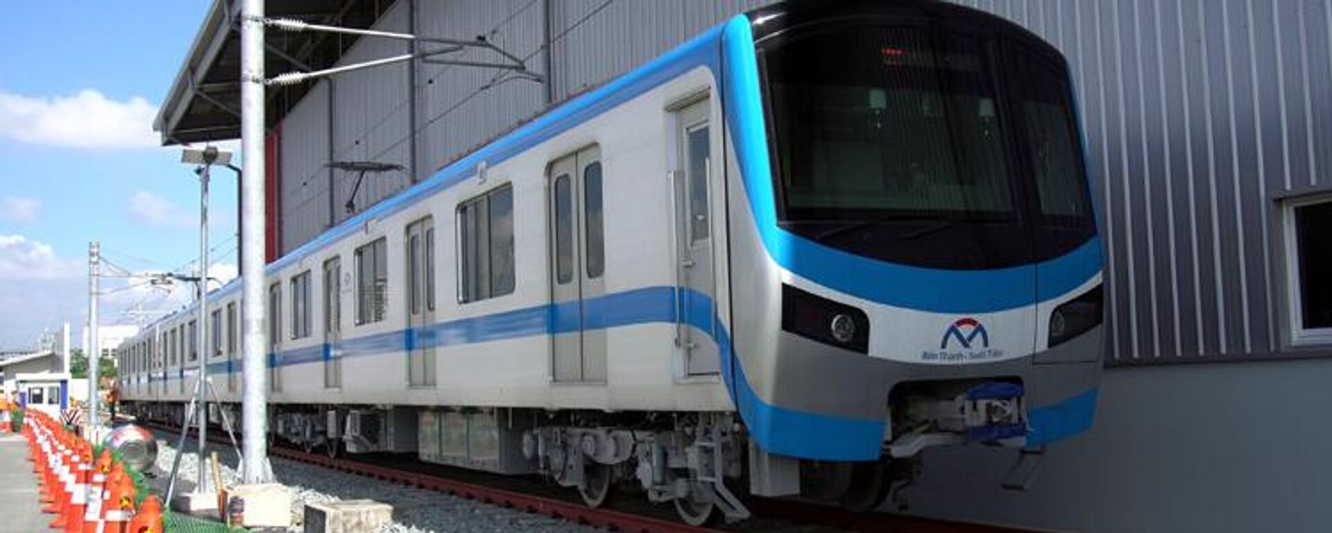 Đoàn tàu metro chạy thử tại depot Long Bình - Sputnik Việt Nam, 1920, 09.02.2023