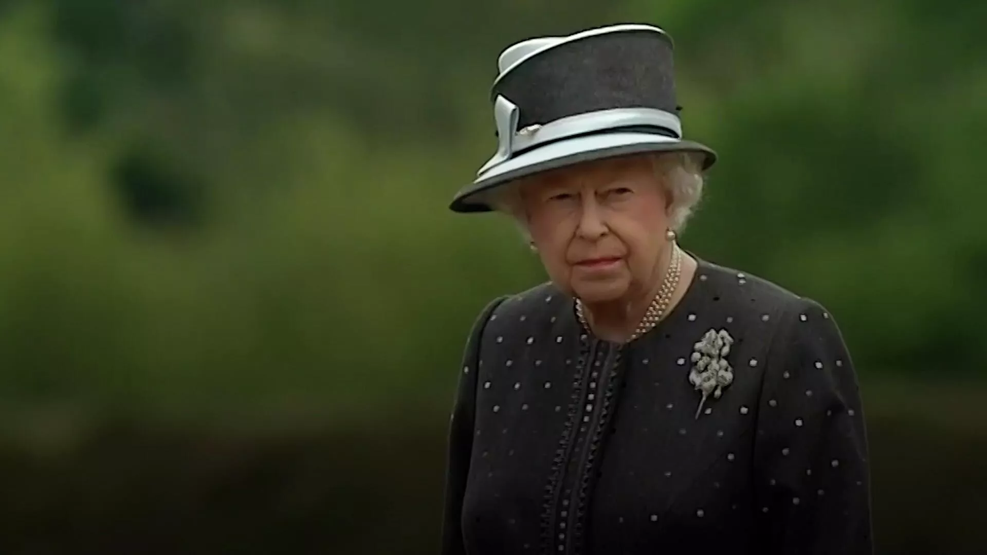 Nữ hoàng Elizabeth II qua đời ở tuổi 96