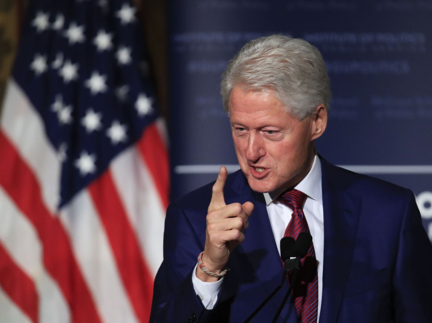Bill Clinton nói đã từng đề nghị với Nga về triển vọng trở ...