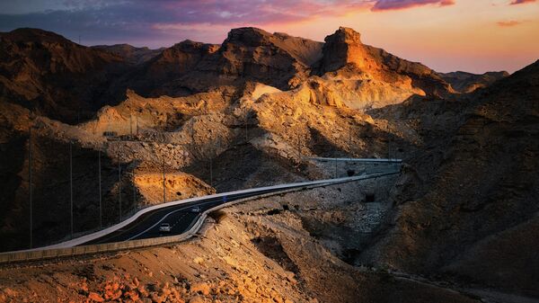 Núi đá Jebel Hafeet, Abu Dhabi, Các Tiểu vương quốc Ả Rập Thống nhất - Sputnik Việt Nam