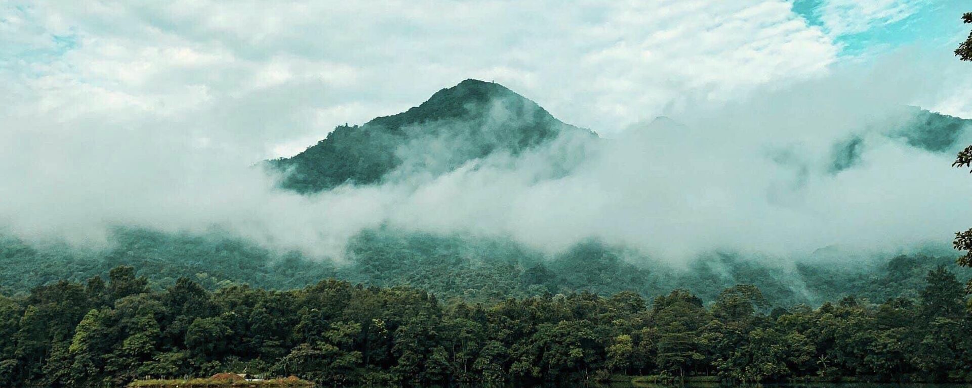 MEDI Thiên Sơn, khu du lịch chữa lành đầu tiên tại Việt Nam  - Sputnik Việt Nam, 1920, 31.01.2026