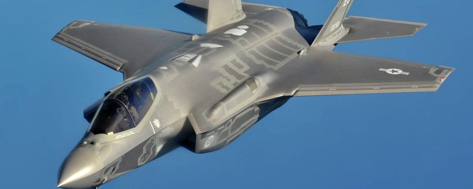 Máy bay chiến đấu F-35A của Mỹ - Sputnik Việt Nam, 1920, 02.07.2024