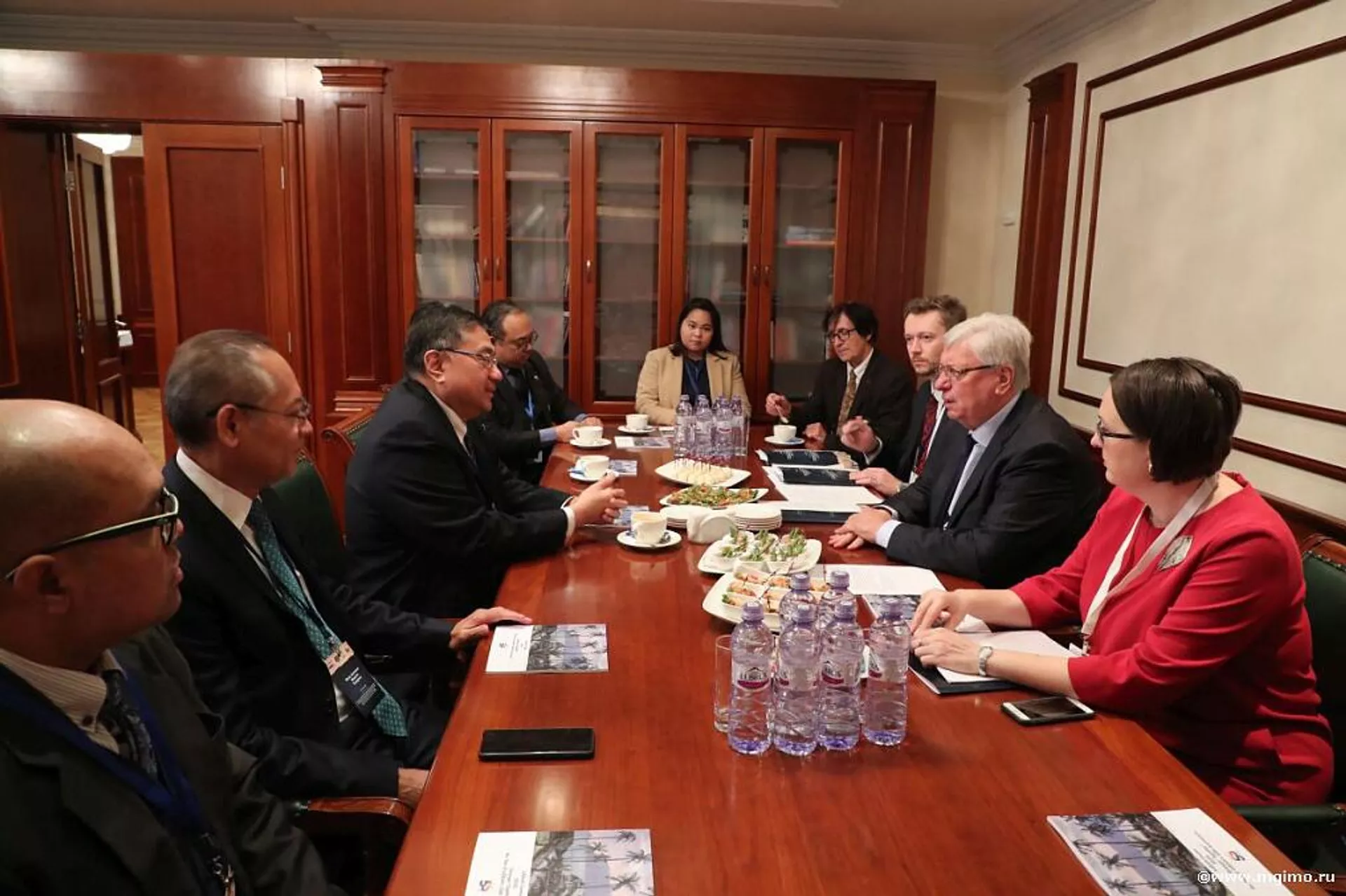 Hội nghị “Nga và ASEAN ở châu Á - Thái Bình Dương: động lực tương tác, các tiến trình khu vực và bối cảnh toàn cầu” Hội nghị “Nga và ASEAN ở châu Á - Thái Bình Dương: động lực tương tác, các tiến trình khu vực và bối cảnh toàn cầu” - Sputnik Việt Nam, 1920, 14.10.2022