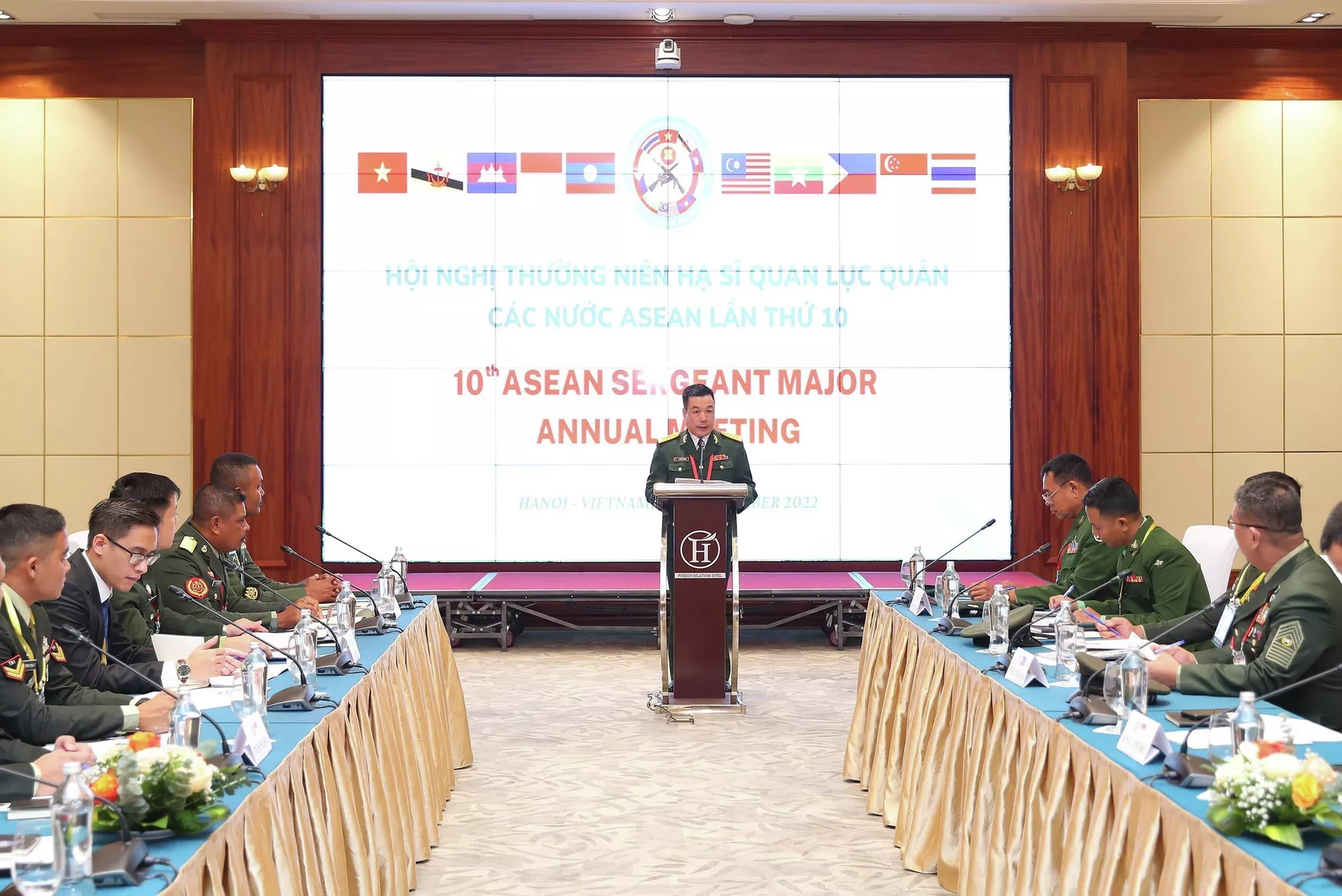 Hội nghị Hạ sĩ quan Lục quân các nước ASEAN lần thứ 10 (ASMAM - 10) diễn ra sáng 9/11/2022 tại Hà Nội Hội nghị Hạ sĩ quan Lục quân các nước ASEAN lần thứ 10 (ASMAM - 10) diễn ra sáng 9/11/2022 tại Hà Nội - Sputnik Việt Nam, 1920, 09.11.2022