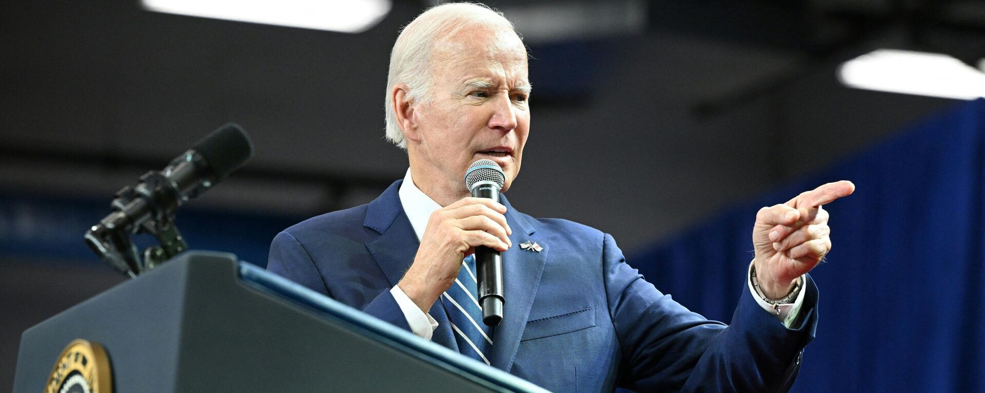 Tổng thống Mỹ Joe Biden  - Sputnik Việt Nam, 1920, 16.11.2022