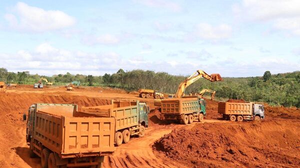  Dự án bauxite 50.000 tỷ của THACO xuất hiện diễn biến mới. - Sputnik Việt Nam