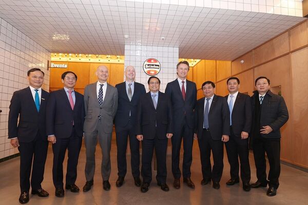 Thủ tướng Phạm Minh Chính gặp Tổng Giám đốc Heineken toàn cầu - Sputnik Việt Nam