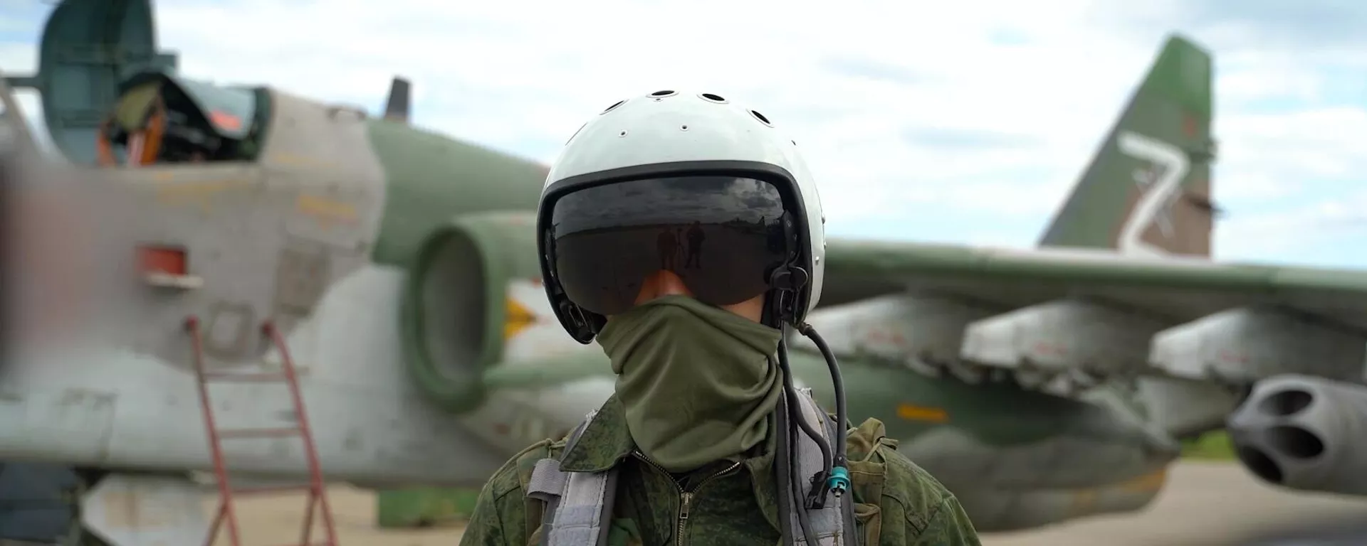 Các phi công máy bay tấn công đã tấn công các vị trí của Lực lượng Vũ trang Ukraina - Sputnik Việt Nam, 1920, 12.12.2022