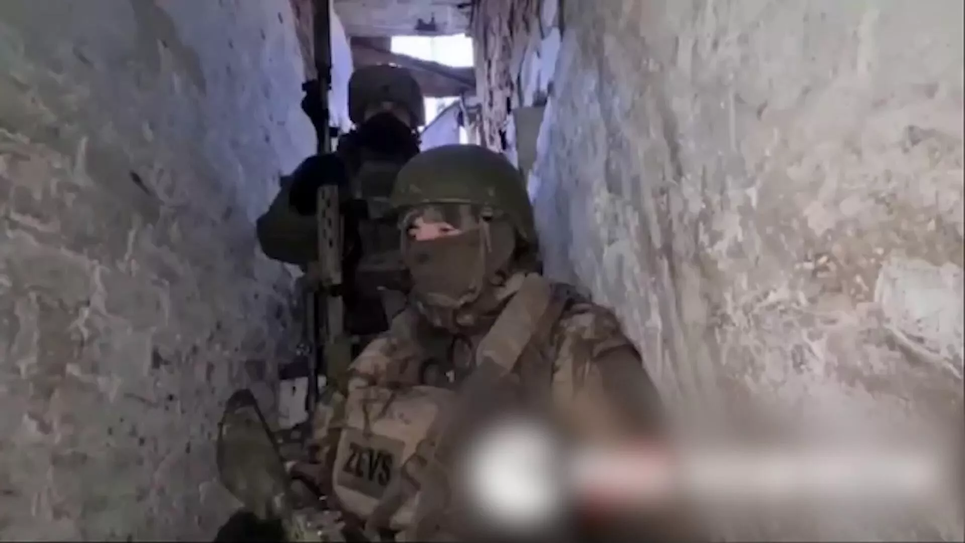 Lính trinh sát Nga thấy xe tăng Ukraina ở chiến tuyến với nắp cửa bị hàn chặt từ bên ngoài