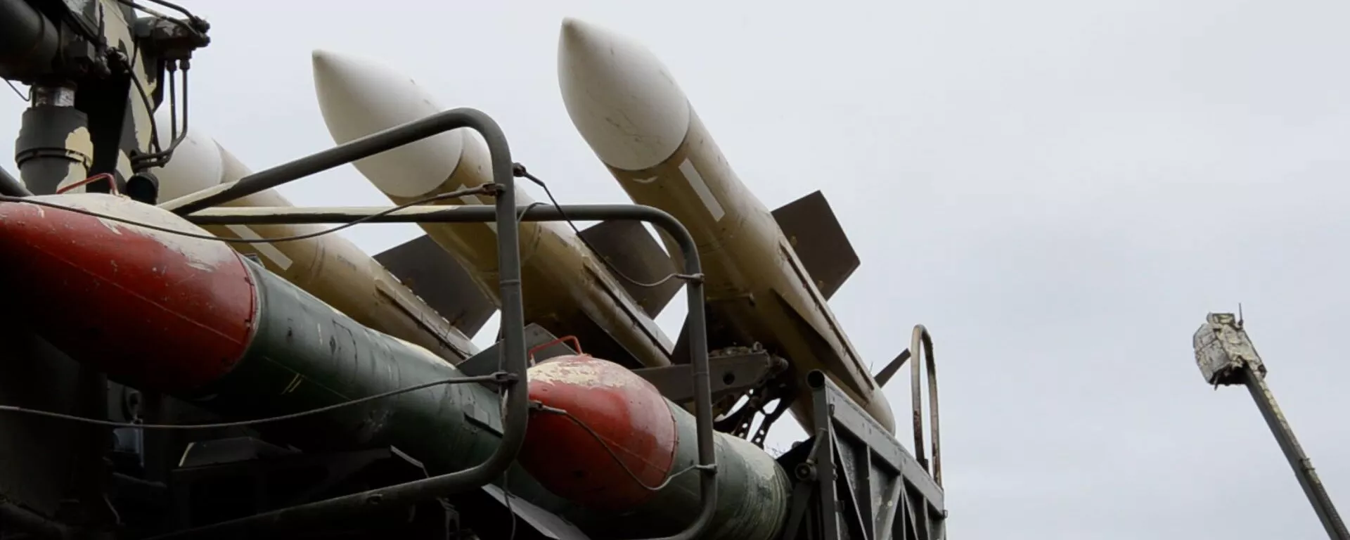 Chỉ huy biên đội phòng không Nga nói về việc tiêu diệt tên lửa HIMARS Chỉ huy biên đội phòng không Nga nói về việc tiêu diệt tên lửa HIMARS - Sputnik Việt Nam, 1920, 26.12.2022